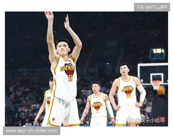 CBA周鹏三分训练保持稳定,助力球队更上一层楼