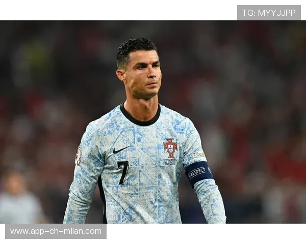 C罗关键时刻爆发成常态：领跑足球世界的永恒奇迹