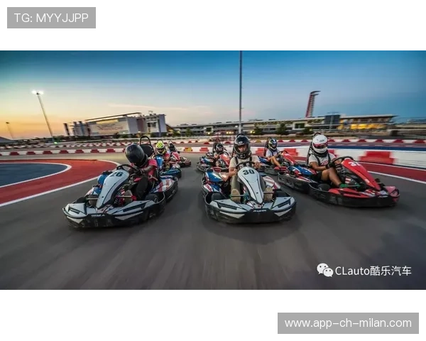 中国赛车手刷新个人最佳圈速