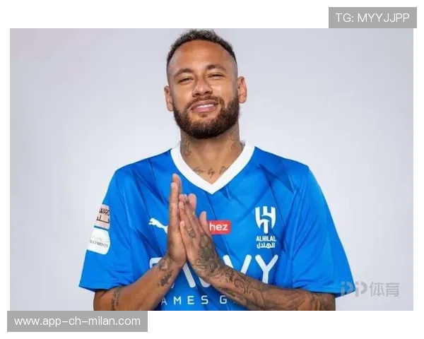 内马尔社媒删除与某歌手合照,八卦持续发酵