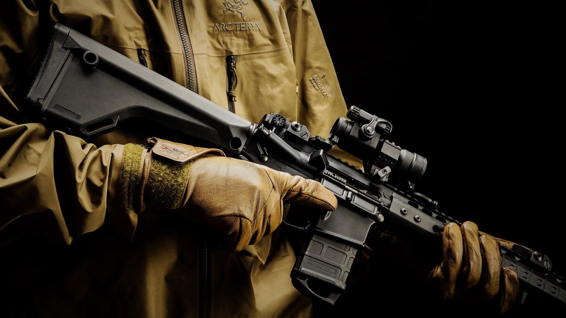 米兰体育-帆船冬训营在海南开营百余学员参训，海南帆船训练基地