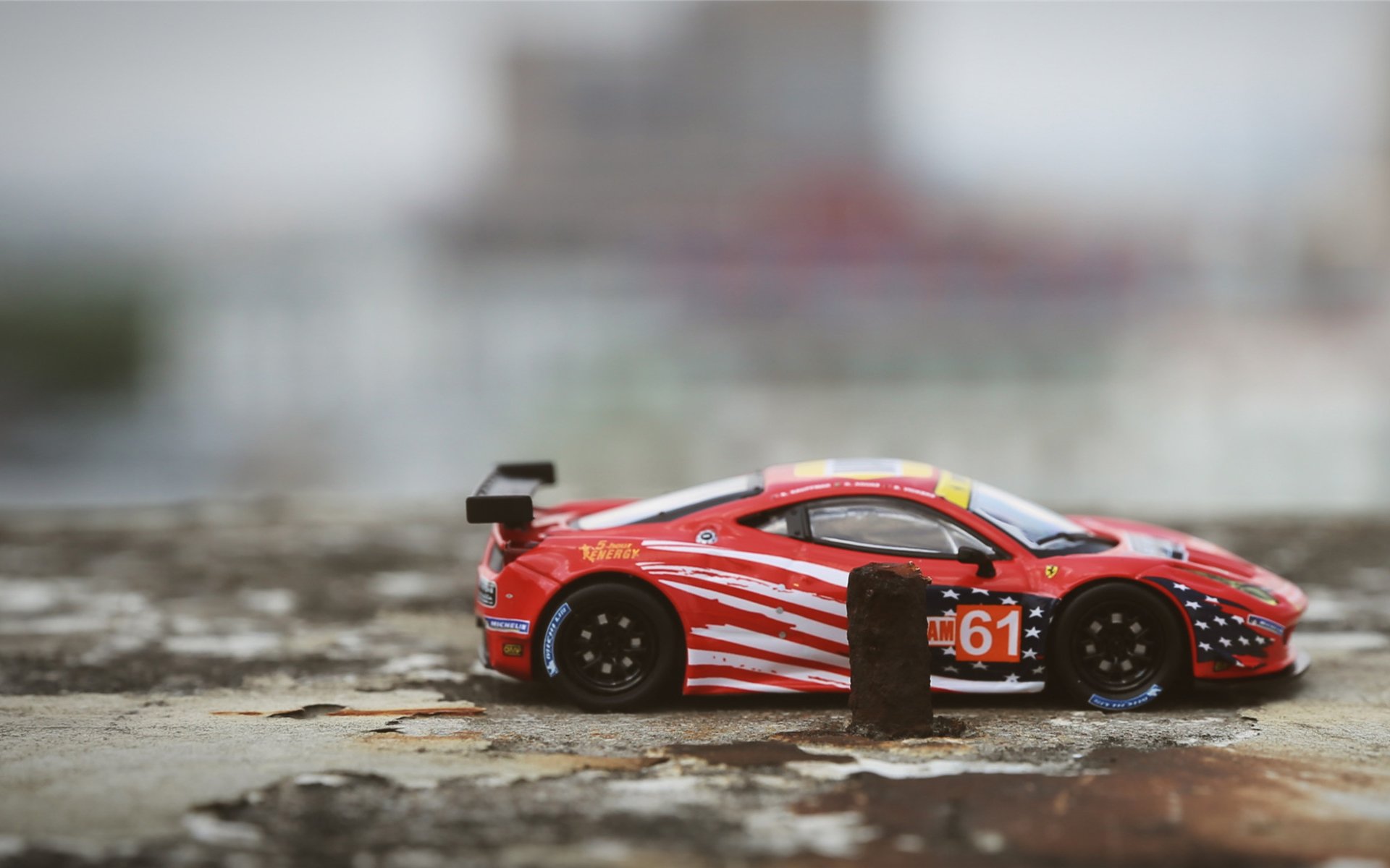 帕金斯蝶泳决赛起跳迅捷,女子蝶泳金牌