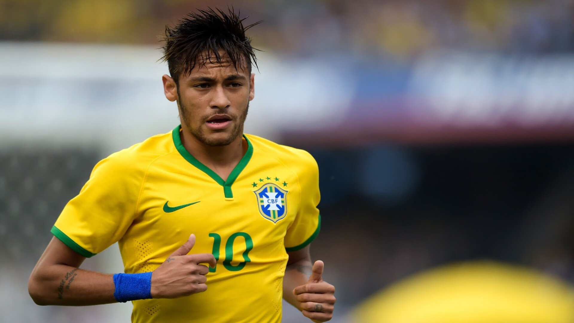 世界杯：官方纪录片拍摄记录多名球员赛前焦虑瞬间